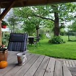 Familienferienhof Sell's Scheune Apartament *